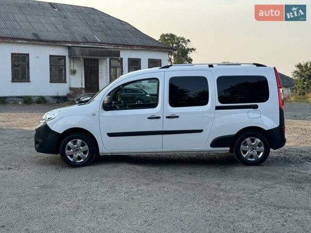 Белый Рено Кенгу, объемом двигателя 1.5 л и пробегом 173 тыс. км за 11600 $, фото 6 на Automoto.ua