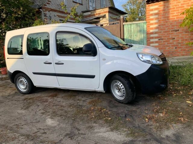 Білий Рено Кєнгу, об'ємом двигуна 1.5 л та пробігом 218 тис. км за 9700 $, фото 1 на Automoto.ua