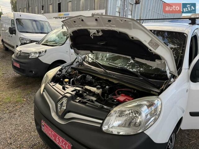 Рено Кєнгу 2014 у Одесі на Automoto.ua Білий Рено Кєнгу, об'ємом двигуна 1.5 л та пробігом 217 тис. км за 7500 $, фото 27 на Automoto.ua