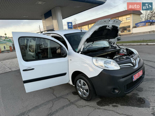 Белый Рено Кенгу, объемом двигателя 1.5 л и пробегом 190 тыс. км за 11799 $, фото 89 на Automoto.ua