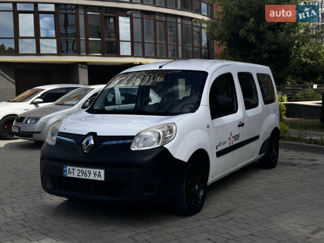 Білий Рено Кєнгу, об'ємом двигуна 0 л та пробігом 42 тис. км за 7500 $, фото 4 на Automoto.ua