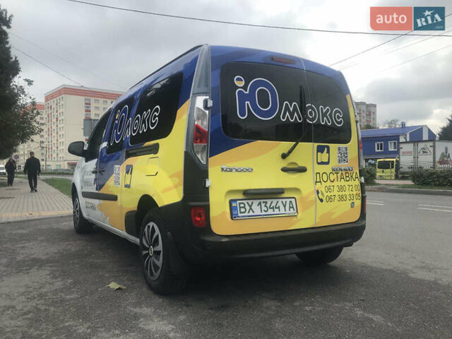 Белый Рено Кенгу, объемом двигателя 0 л и пробегом 65 тыс. км за 7800 $, фото 15 на Automoto.ua