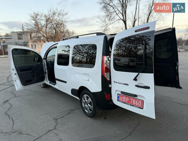 Белый Рено Кенгу, объемом двигателя 1.5 л и пробегом 190 тыс. км за 11799 $, фото 100 на Automoto.ua