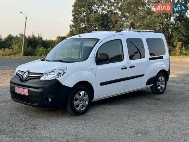 Белый Рено Кенгу, объемом двигателя 1.5 л и пробегом 173 тыс. км за 11600 $, фото 13 на Automoto.ua