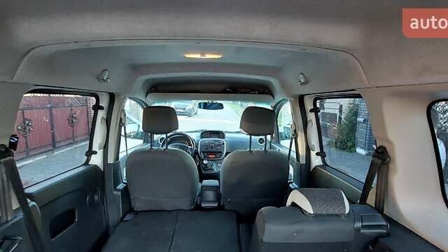 Рено Кєнгу 2014 у Дубно на Automoto.ua Білий Рено Кєнгу, об'ємом двигуна 1.46 л та пробігом 345 тис. км за 8800 $, фото 60 на Automoto.ua