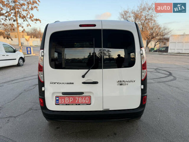 Белый Рено Кенгу, объемом двигателя 1.5 л и пробегом 190 тыс. км за 11799 $, фото 19 на Automoto.ua