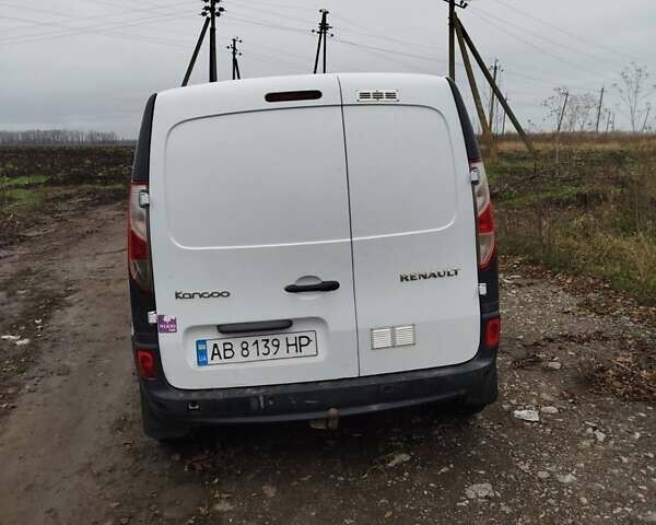 Белый Рено Кенгу, объемом двигателя 1.46 л и пробегом 385 тыс. км за 4200 $, фото 8 на Automoto.ua