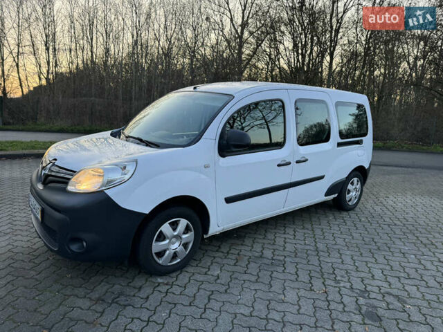 Белый Рено Кенгу, объемом двигателя 1.5 л и пробегом 186 тыс. км за 10699 $, фото 38 на Automoto.ua