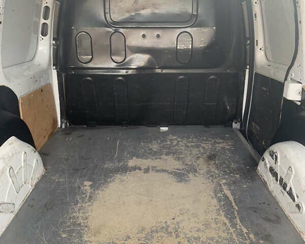Білий Рено Кєнгу, об'ємом двигуна 1.46 л та пробігом 273 тис. км за 6000 $, фото 23 на Automoto.ua