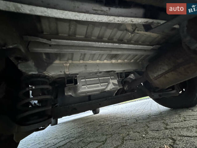 Белый Рено Кенгу, объемом двигателя 1.5 л и пробегом 186 тыс. км за 10699 $, фото 58 на Automoto.ua