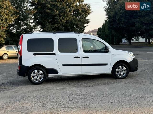 Белый Рено Кенгу, объемом двигателя 1.5 л и пробегом 173 тыс. км за 11600 $, фото 17 на Automoto.ua