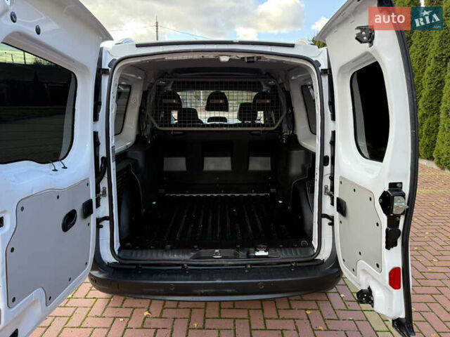 Білий Рено Кєнгу, об'ємом двигуна 1.5 л та пробігом 247 тис. км за 11700 $, фото 23 на Automoto.ua