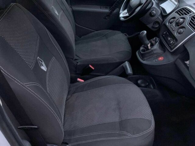 Білий Рено Кєнгу, об'ємом двигуна 1.5 л та пробігом 218 тис. км за 9700 $, фото 9 на Automoto.ua