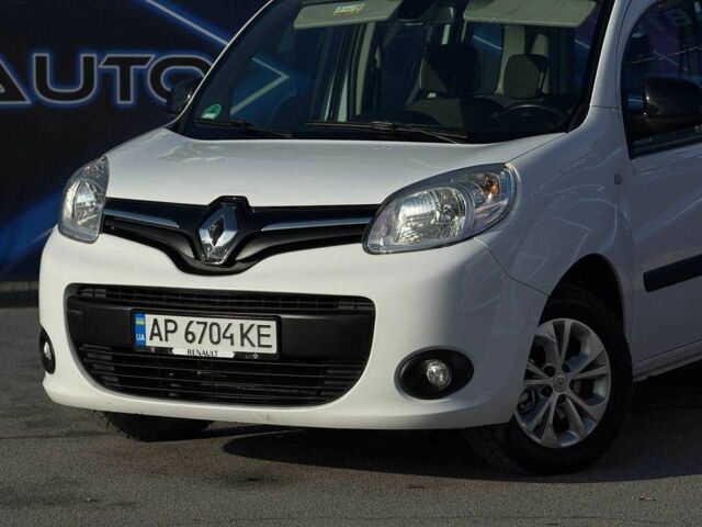 Білий Рено Кєнгу, об'ємом двигуна 1.5 л та пробігом 87 тис. км за 9999 $, фото 1 на Automoto.ua