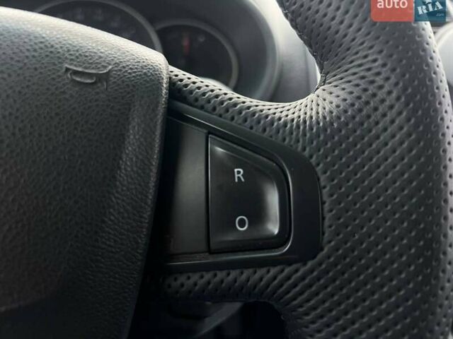 Білий Рено Кєнгу, об'ємом двигуна 1.5 л та пробігом 247 тис. км за 8800 $, фото 16 на Automoto.ua