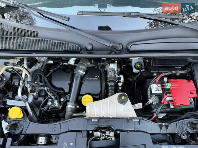 Белый Рено Кенгу, объемом двигателя 1.5 л и пробегом 190 тыс. км за 11799 $, фото 87 на Automoto.ua