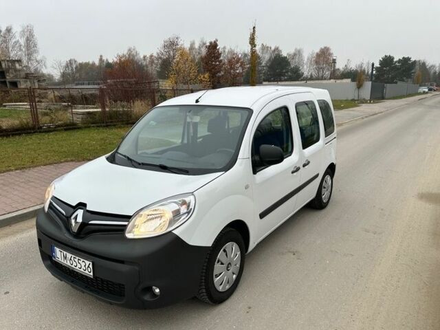 Белый Рено Кенгу, объемом двигателя 1.5 л и пробегом 204 тыс. км за 7900 $, фото 3 на Automoto.ua