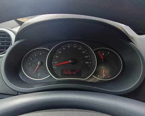 Белый Рено Кенгу, объемом двигателя 1.46 л и пробегом 146 тыс. км за 9200 $, фото 7 на Automoto.ua