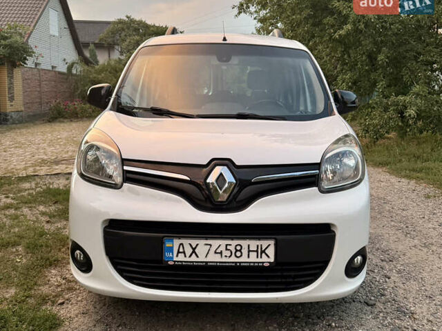 Білий Рено Кєнгу, об'ємом двигуна 1.5 л та пробігом 240 тис. км за 9499 $, фото 7 на Automoto.ua