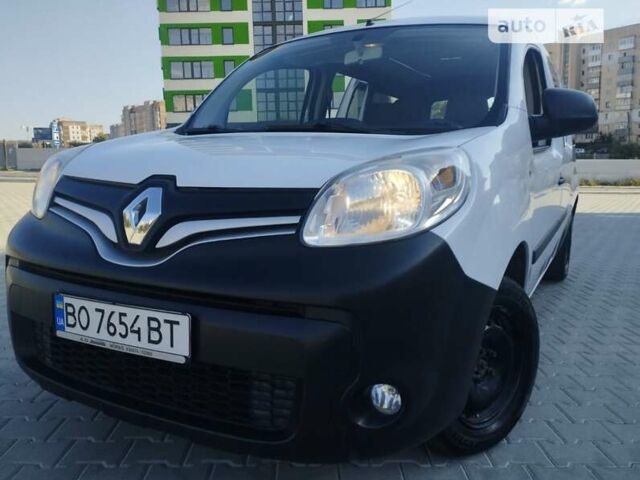 Белый Рено Кенгу, объемом двигателя 1.46 л и пробегом 205 тыс. км за 8500 $, фото 3 на Automoto.ua