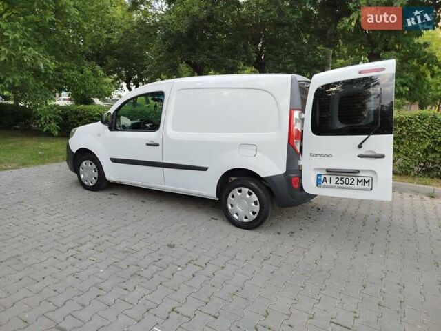 Білий Рено Кєнгу, об'ємом двигуна 1.46 л та пробігом 278 тис. км за 6500 $, фото 8 на Automoto.ua