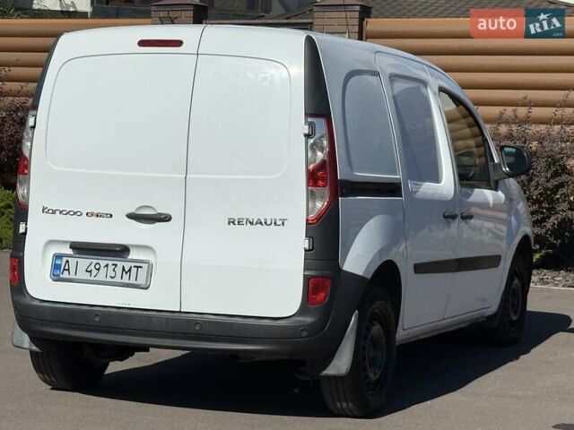 Белый Рено Кенгу, объемом двигателя 1.46 л и пробегом 230 тыс. км за 7300 $, фото 29 на Automoto.ua