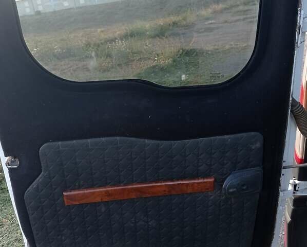 Белый Рено Кенгу, объемом двигателя 1.46 л и пробегом 199 тыс. км за 7300 $, фото 25 на Automoto.ua