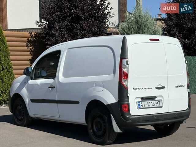 Белый Рено Кенгу, объемом двигателя 1.46 л и пробегом 230 тыс. км за 7300 $, фото 18 на Automoto.ua