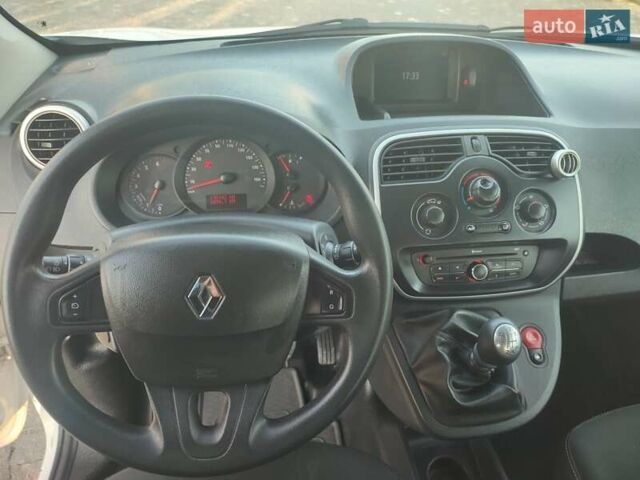 Білий Рено Кєнгу, об'ємом двигуна 1.5 л та пробігом 198 тис. км за 10600 $, фото 34 на Automoto.ua