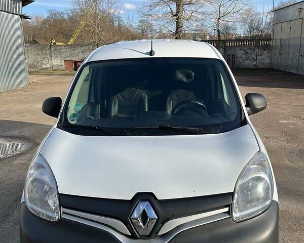 Белый Рено Кенгу, объемом двигателя 1.46 л и пробегом 237 тыс. км за 7150 $, фото 1 на Automoto.ua