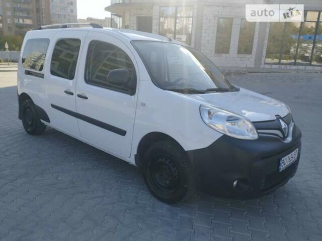 Белый Рено Кенгу, объемом двигателя 1.46 л и пробегом 205 тыс. км за 8500 $, фото 4 на Automoto.ua