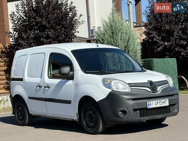 Белый Рено Кенгу, объемом двигателя 1.46 л и пробегом 230 тыс. км за 9499 $, фото 16 на Automoto.ua