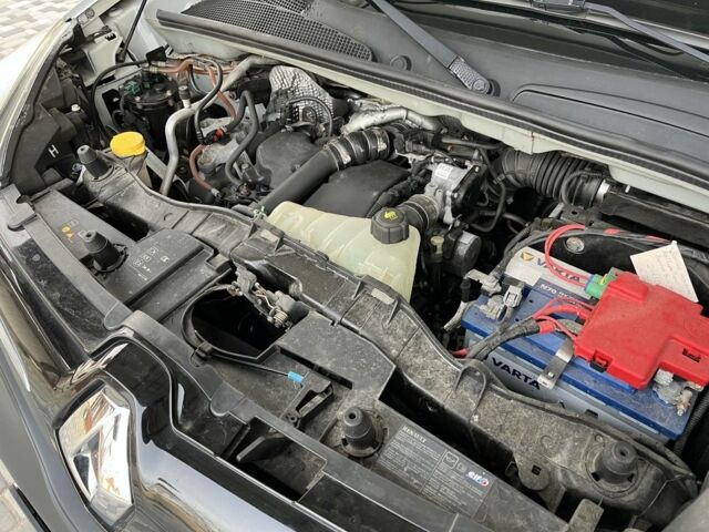 Белый Рено Кенгу, объемом двигателя 0 л и пробегом 250 тыс. км за 9700 $, фото 2 на Automoto.ua