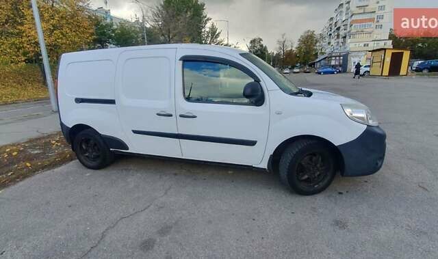 Белый Рено Кенгу, объемом двигателя 1.46 л и пробегом 347 тыс. км за 5500 $, фото 3 на Automoto.ua