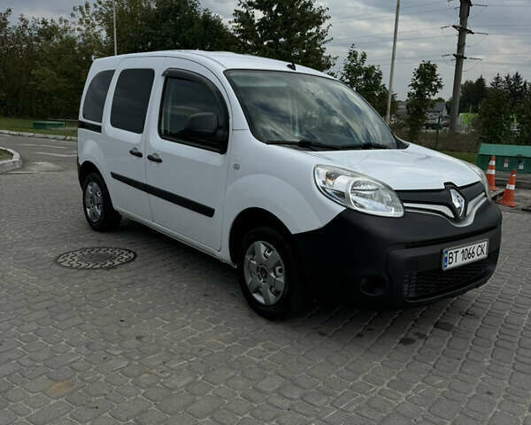 Білий Рено Кєнгу, об'ємом двигуна 1.46 л та пробігом 227 тис. км за 8100 $, фото 1 на Automoto.ua