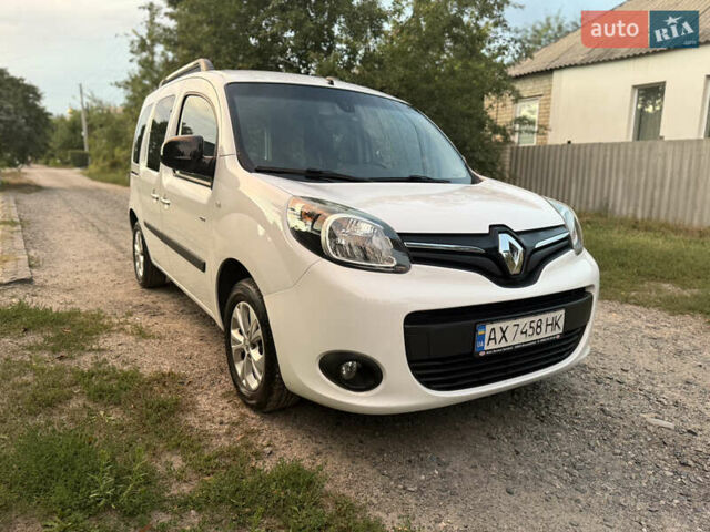 Білий Рено Кєнгу, об'ємом двигуна 1.5 л та пробігом 240 тис. км за 9499 $, фото 11 на Automoto.ua