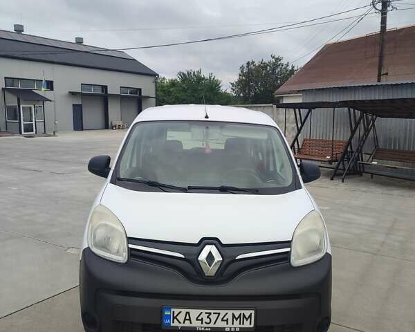 Белый Рено Кенгу, объемом двигателя 1.46 л и пробегом 326 тыс. км за 8800 $, фото 14 на Automoto.ua