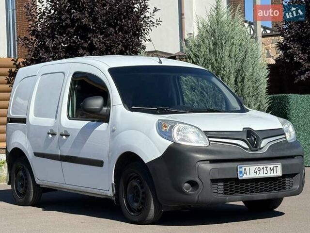 Белый Рено Кенгу, объемом двигателя 1.46 л и пробегом 230 тыс. км за 7300 $, фото 15 на Automoto.ua