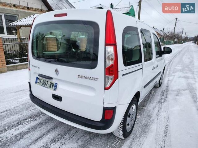 Белый Рено Кенгу, объемом двигателя 1.5 л и пробегом 283 тыс. км за 9500 $, фото 5 на Automoto.ua