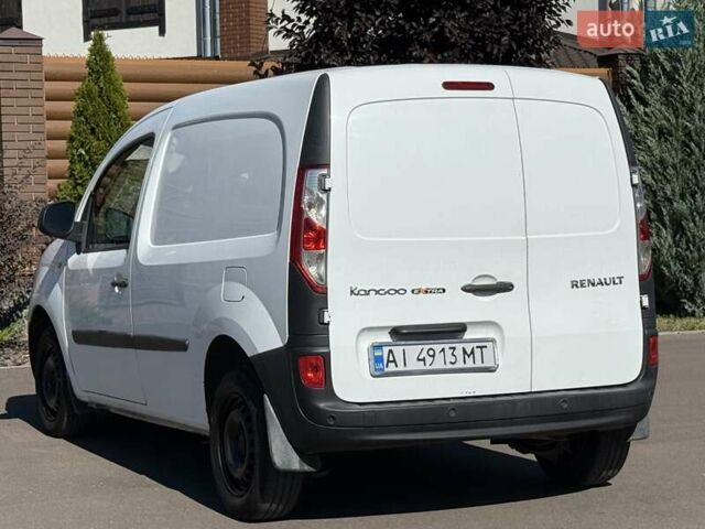 Белый Рено Кенгу, объемом двигателя 1.46 л и пробегом 230 тыс. км за 7300 $, фото 21 на Automoto.ua