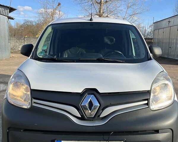 Белый Рено Кенгу, объемом двигателя 1.46 л и пробегом 237 тыс. км за 7150 $, фото 2 на Automoto.ua