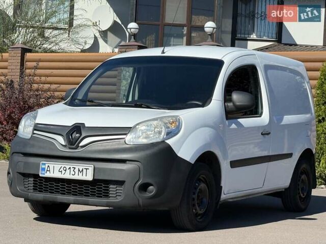 Белый Рено Кенгу, объемом двигателя 1.46 л и пробегом 230 тыс. км за 9499 $, фото 5 на Automoto.ua