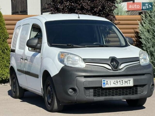 Белый Рено Кенгу, объемом двигателя 1.46 л и пробегом 230 тыс. км за 9499 $, фото 11 на Automoto.ua