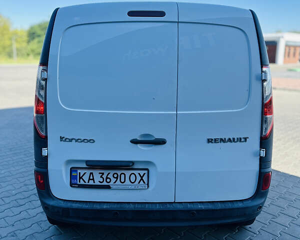 Білий Рено Кєнгу, об'ємом двигуна 1.46 л та пробігом 278 тис. км за 6500 $, фото 3 на Automoto.ua