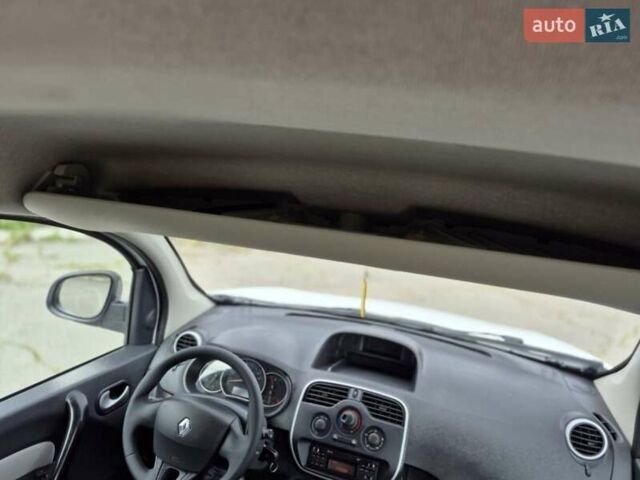 Рено Кенгу 2016 в Хороле на Automoto.ua Белый Рено Кенгу, объемом двигателя 1.5 л и пробегом 219 тыс. км за 10250 $, фото 20 на Automoto.ua