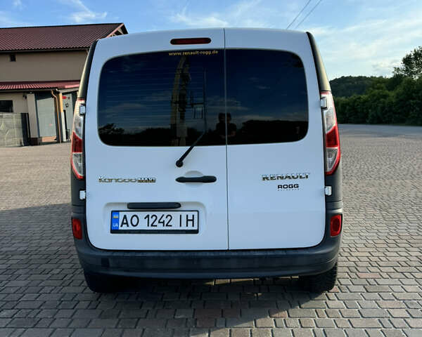Белый Рено Кенгу, объемом двигателя 1.5 л и пробегом 211 тыс. км за 9000 $, фото 5 на Automoto.ua