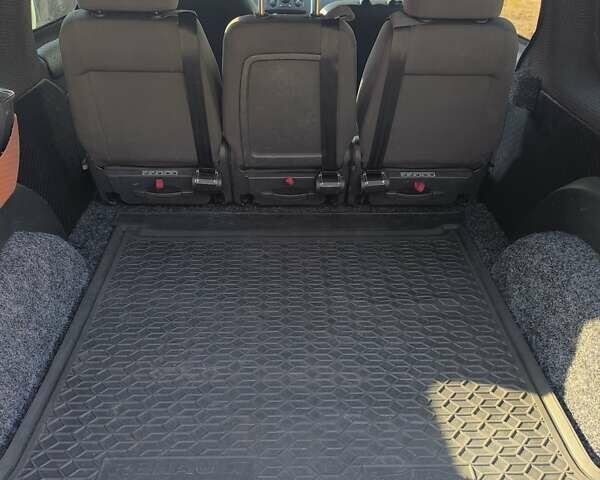 Білий Рено Кєнгу, об'ємом двигуна 1.46 л та пробігом 179 тис. км за 10500 $, фото 16 на Automoto.ua