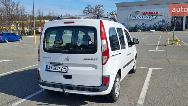 Белый Рено Кенгу, объемом двигателя 1.46 л и пробегом 270 тыс. км за 10800 $, фото 19 на Automoto.ua