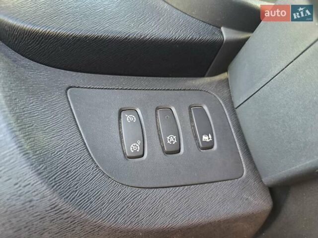 Белый Рено Кенгу, объемом двигателя 1.46 л и пробегом 177 тыс. км за 11200 $, фото 13 на Automoto.ua