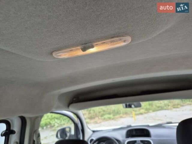 Рено Кенгу 2016 в Хороле на Automoto.ua Белый Рено Кенгу, объемом двигателя 1.5 л и пробегом 219 тыс. км за 10250 $, фото 24 на Automoto.ua
